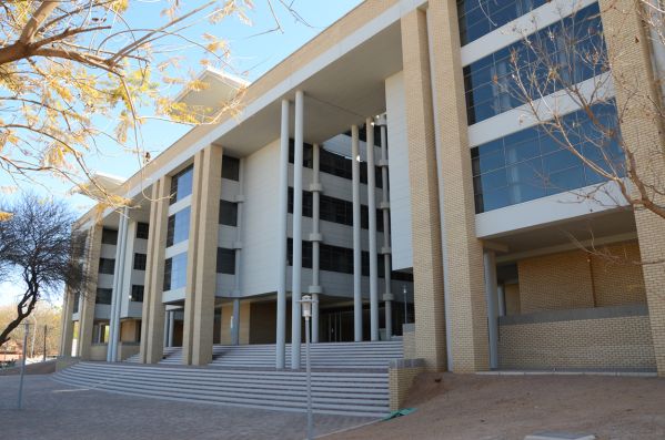 8.博茨瓦纳大学城
