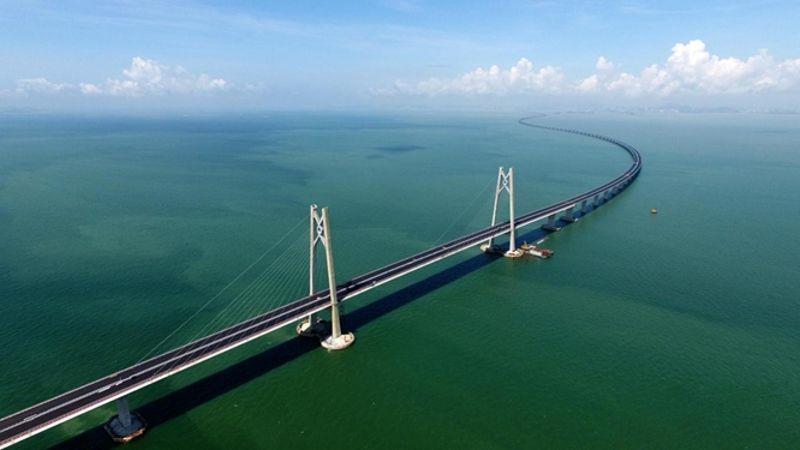 公司参建的“超级工程”——港珠澳大桥