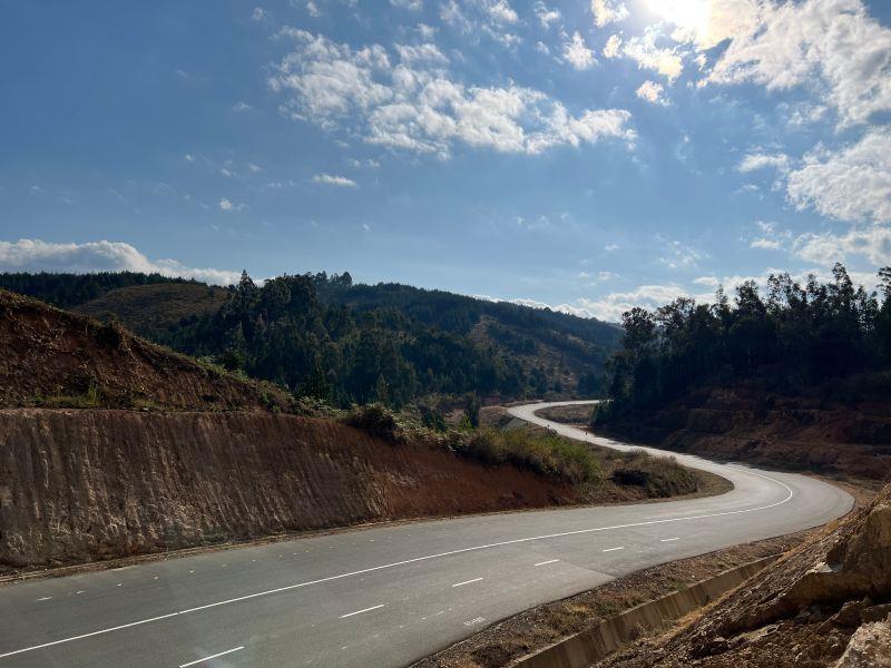 坦桑尼亚53.5公里道路项目