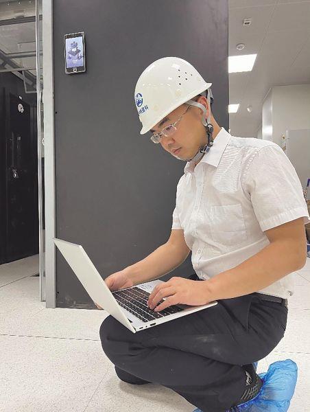 中铁信科——守承诺　保安全　“五一　”时刻在线